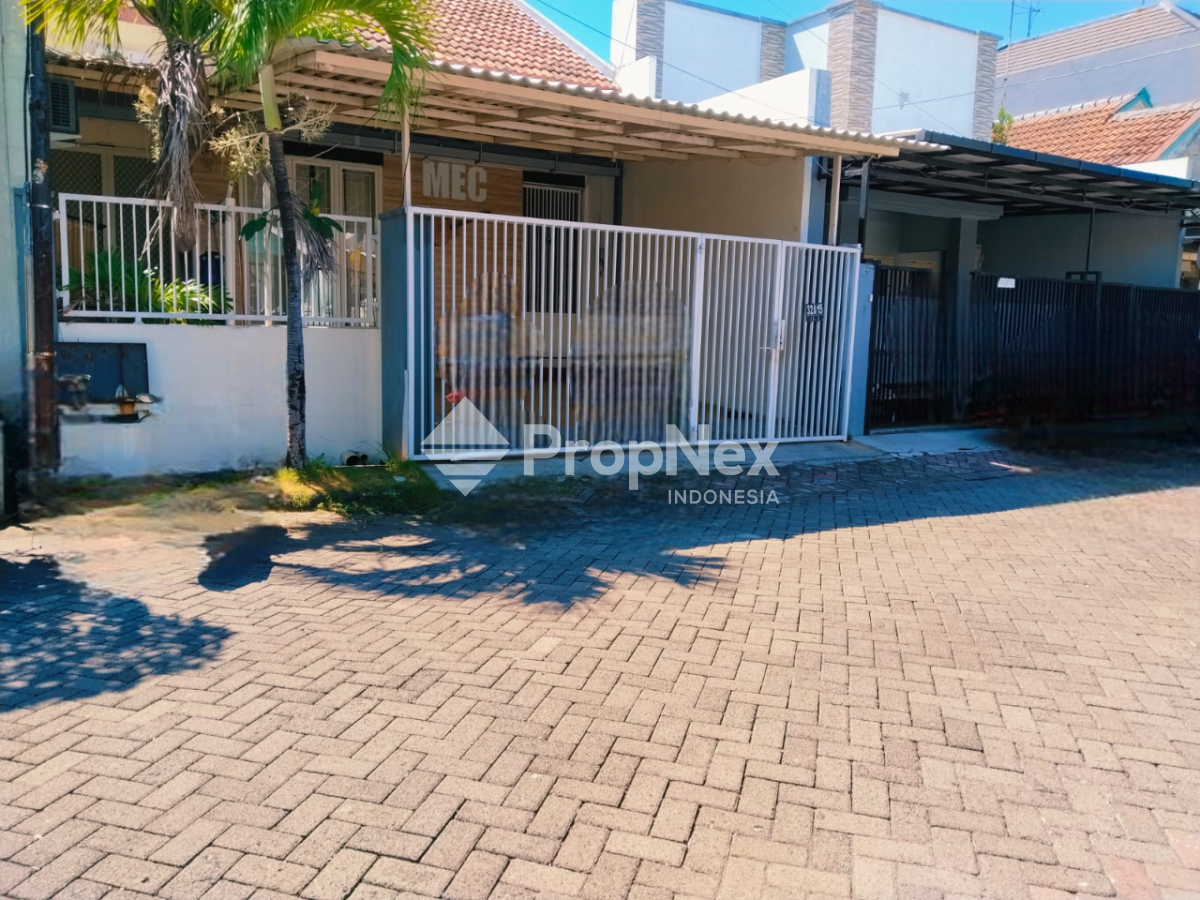 Rumah Usaha Di Perum Nirwana Eksekutif